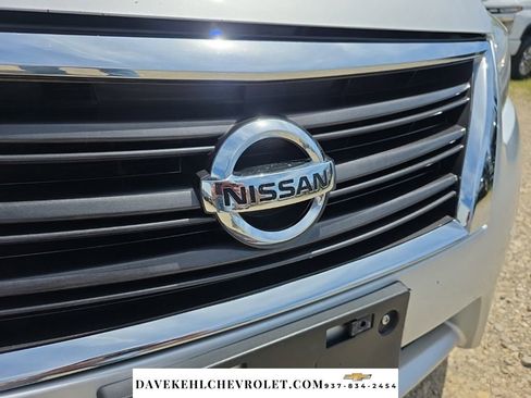 Used 2014 Nissan Sentra SR w/ Premium Package FWD image 10