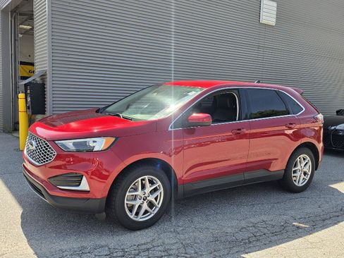 Used 2024 Ford Edge SEL AWD/4WD image 7