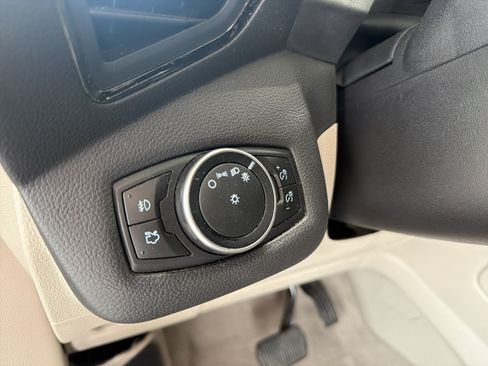 Used 2016 Ford Escape Titanium FWD image 29