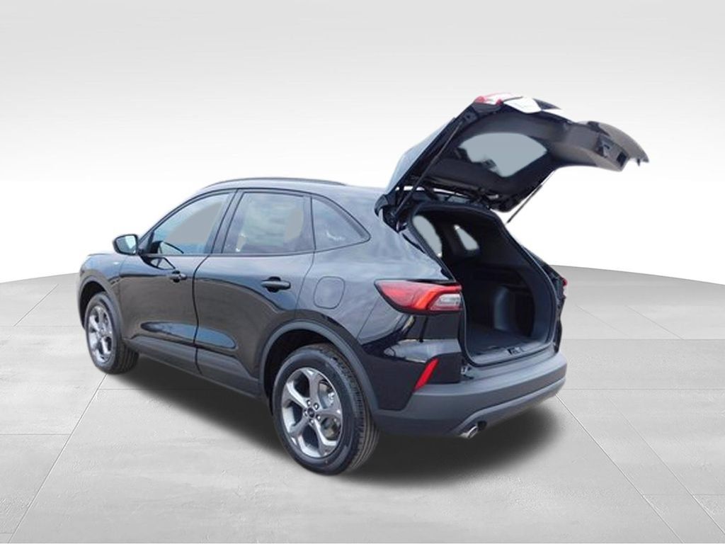 New 2026 Ford Escape ST-Line AWD/4WD image 21