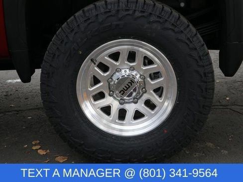 New 2025 GMC Sierra 3500 SLT w/ SLT Premium Package image 10