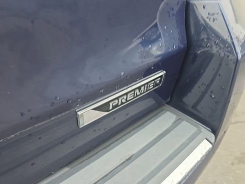 Used 2017 Chevrolet Tahoe Premier image 6