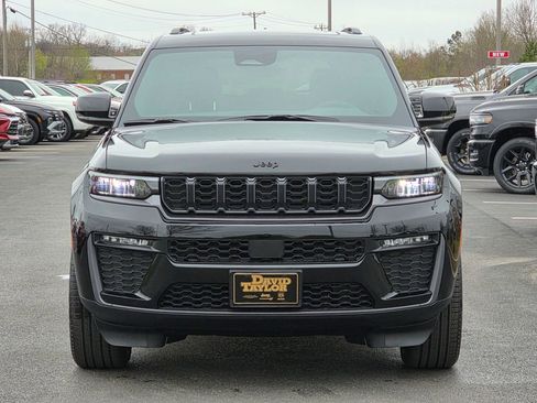 New 2026 Jeep Grand Cherokee Limited image 3