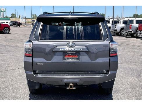 Used 2020 Toyota 4Runner SR5 Premium w/ Moonroof Package AWD/4WD image 4