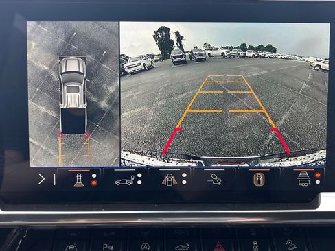 New 2026 GMC Sierra 1500 SLT w/ SLT Premium Plus Package image 8