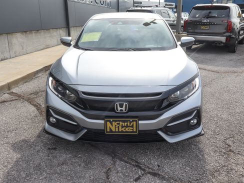 Used 2021 Honda Civic Sport image 2