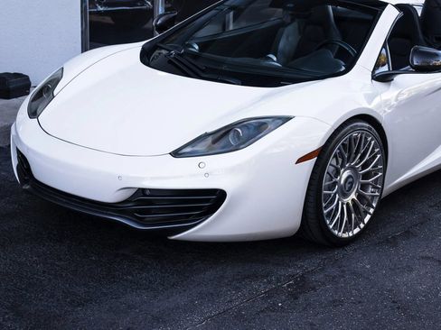 Used 2013 McLaren MP4-12C Spider RWD image 5