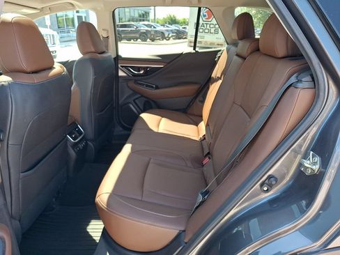 Used 2020 Subaru Outback Touring AWD/4WD image 10