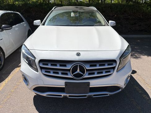 Used 2019 Mercedes-Benz GLA 250 4MATIC w/ Premium Package image 9