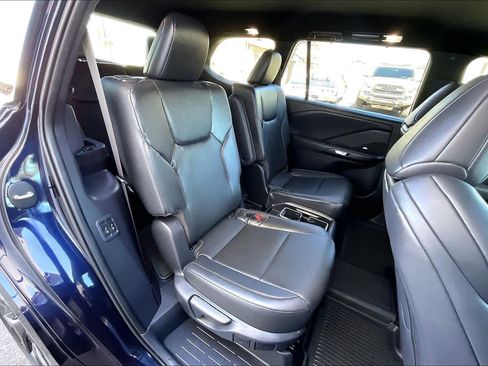 Used 2025 Lexus TX 500h F SPORT Premium image 19