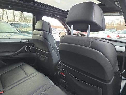 Used 2011 BMW X5 M AWD/4WD image 20