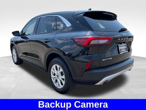 Used 2024 Ford Escape Active AWD/4WD image 3