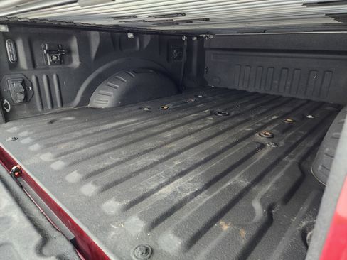 Used 2021 Ford F250 Lariat w/ Lariat Value Package image 5