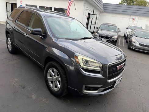Used 2014 GMC Acadia SLE image 10