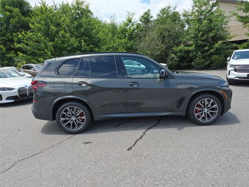 New 2026 BMW X5 M60i AWD/4WD image 2