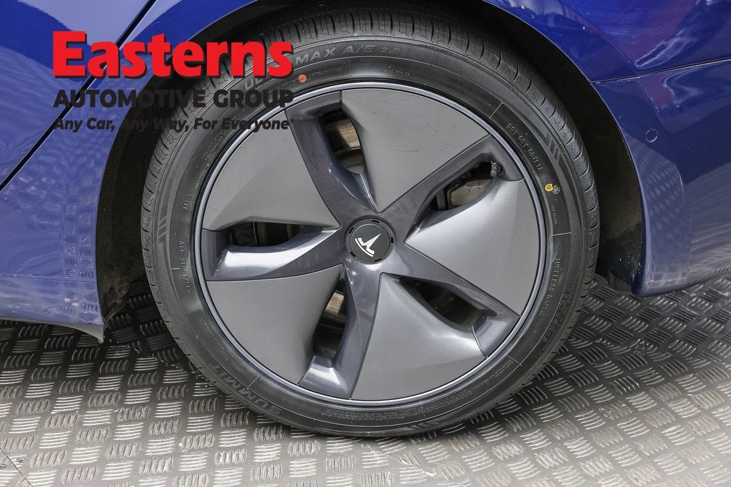 Used 2018 Tesla Model 3 Long Range AWD/4WD image 10