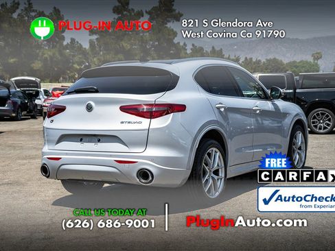 Used 2021 Alfa Romeo Stelvio Ti w/ Premium Package image 4