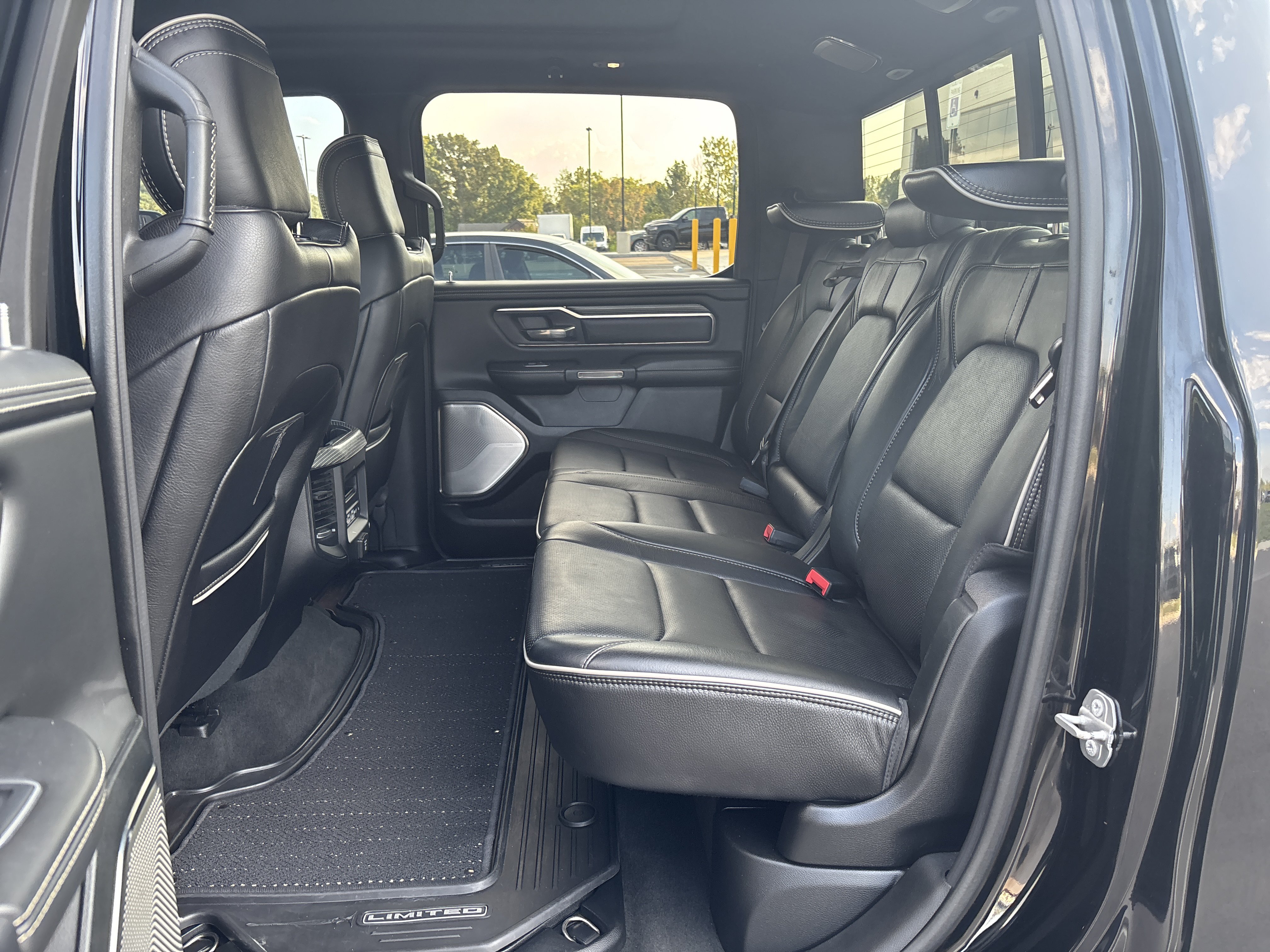 Used 2020 RAM 1500 Limited AWD/4WD image 36