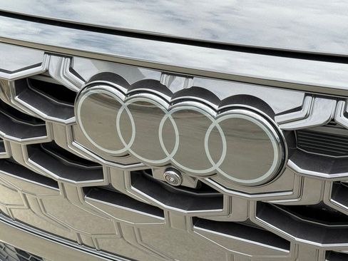 New 2026 Audi Q3 quattro 2.0T image 7