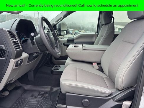 Used 2019 Ford F350 XL w/ STX Appearance Package image 9