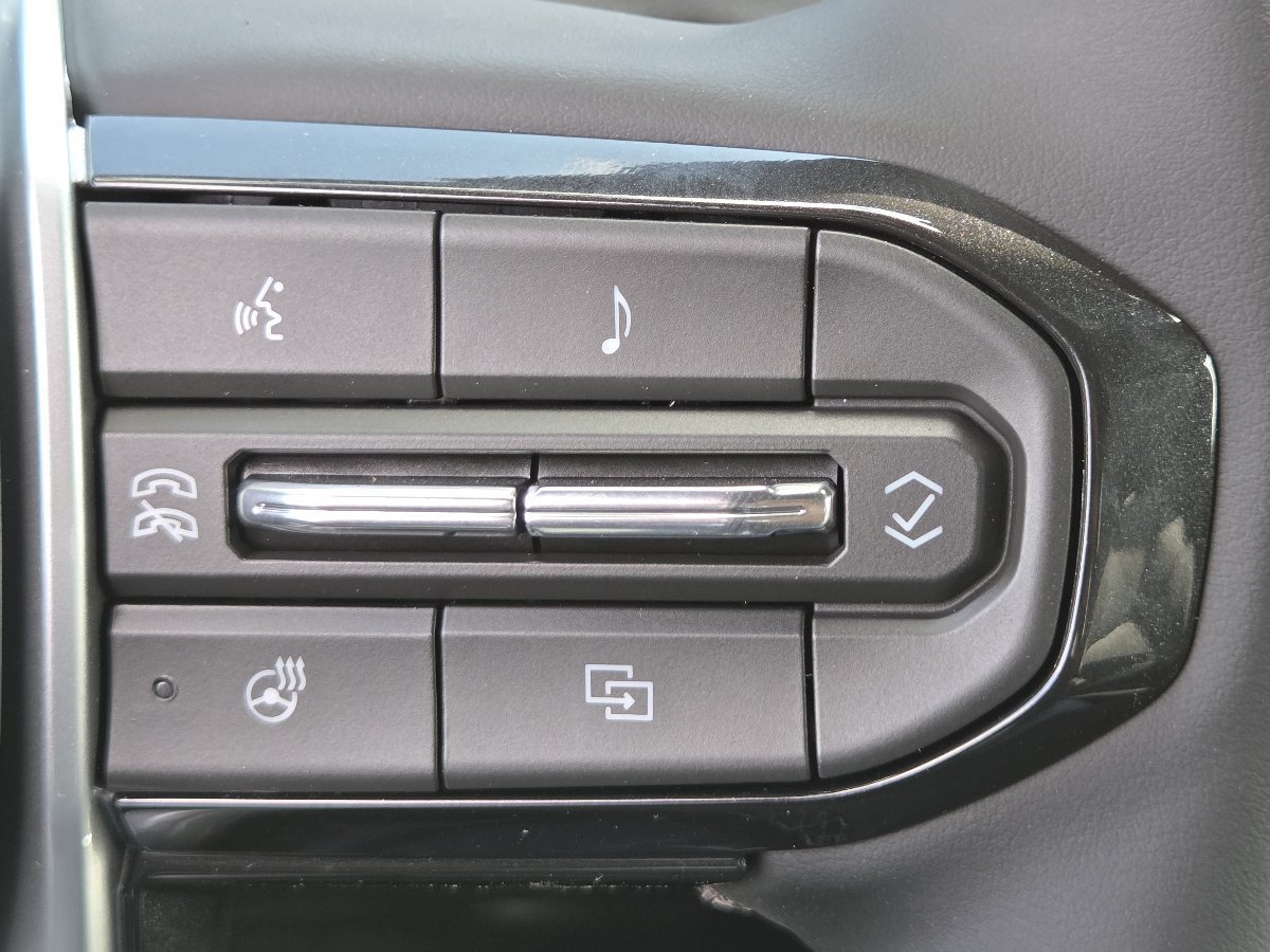New 2026 Chevrolet Colorado Trail Boss AWD/4WD image 34