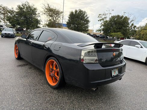 Used 2010 Dodge Charger RWD image 5