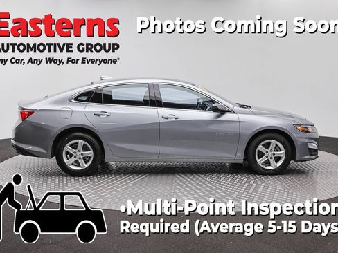 Used 2023 Chevrolet Malibu LT FWD image 4