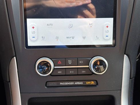 Used 2023 Ford Edge SEL w/ Convenience Package AWD/4WD image 24