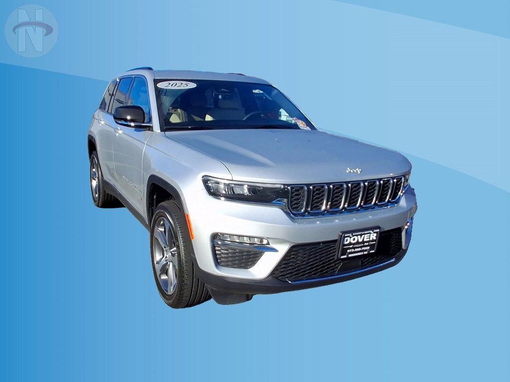 Certified 2025 Jeep Grand Cherokee Limited AWD/4WD image 3