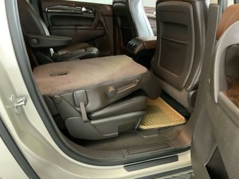Used 2014 Buick Enclave Leather FWD image 27