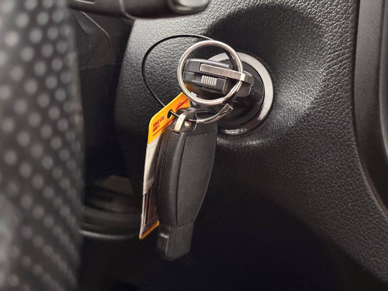 Used 2018 Mercedes-Benz Metris Passenger image 31