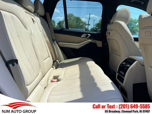 Used 2020 BMW X5 xDrive40i w/ Premium Package AWD/4WD image 39