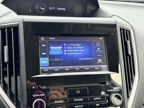 Used 2020 Subaru Forester Premium image 4