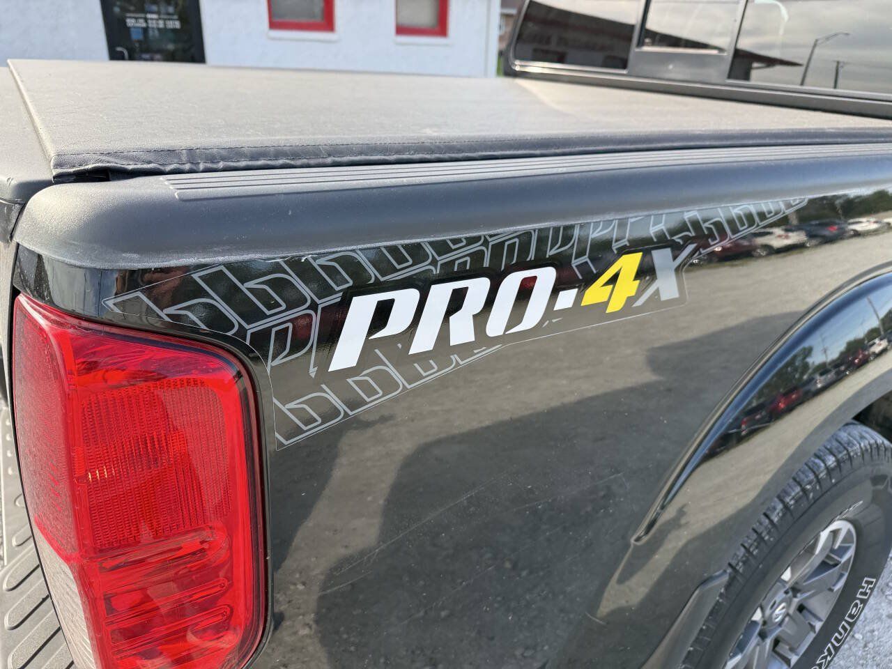 Used 2019 Nissan Frontier PRO-4X w/ Pro-4x Luxury Package AWD/4WD image 28