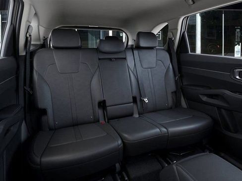 New 2026 Kia Sorento S AWD/4WD image 16