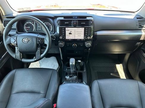 Used 2021 Toyota 4Runner TRD Off-Road Premium w/ Moonroof Package AWD/4WD image 54