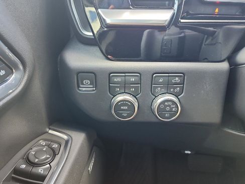 Certified 2026 GMC Sierra 1500 SLT w/ SLT Premium Plus Package AWD/4WD image 26