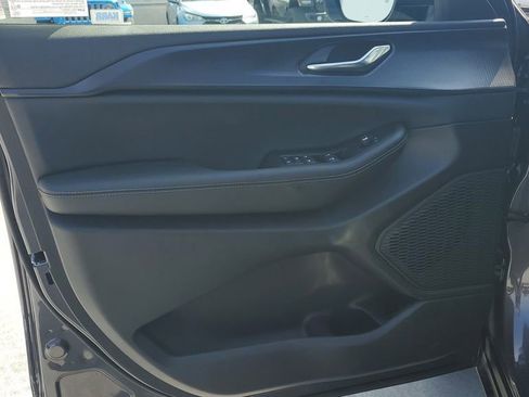 New 2025 Jeep Grand Cherokee L Altitude image 23