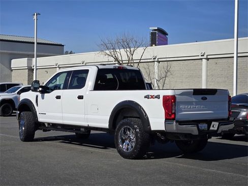Used 2020 Ford F250 XLT image 6