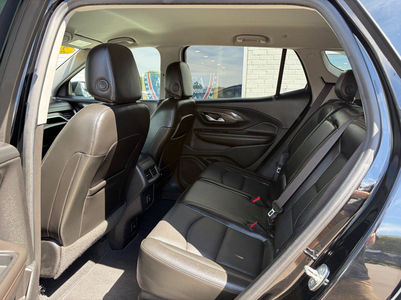 Used 2020 GMC Terrain SLT w/ Preferred Package AWD/4WD image 19