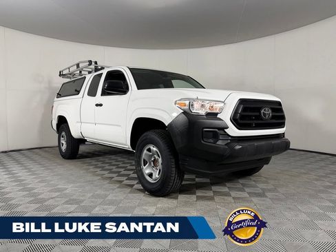 Used 2022 Toyota Tacoma SR RWD image 1