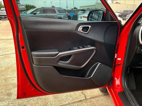 Used 2021 Kia Soul GT-Line FWD image 20