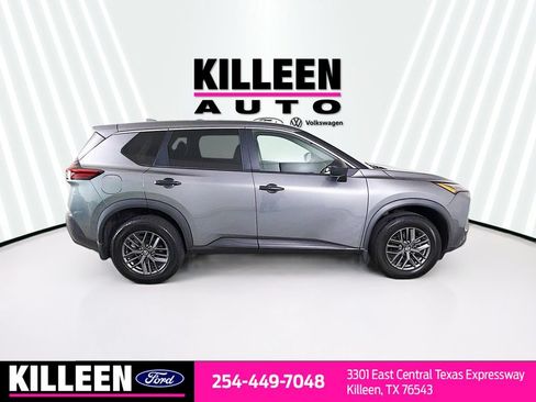 Used 2021 Nissan Rogue S FWD image 9