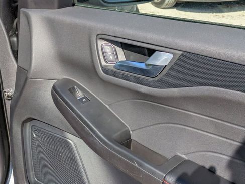 Used 2025 Ford Escape ST-Line image 34