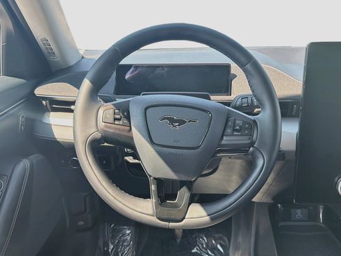 Used 2023 Ford Mustang Mach-E Select AWD/4WD image 18