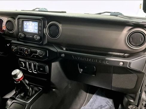 Used 2019 Jeep Wrangler Sport w/ Quick Order Package 23S AWD/4WD image 35