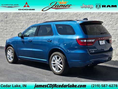 Used 2025 Dodge Durango GT AWD/4WD image 3