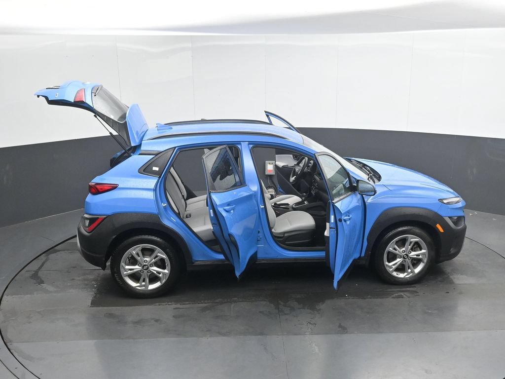 Used 2022 Hyundai Kona SEL AWD/4WD image 50
