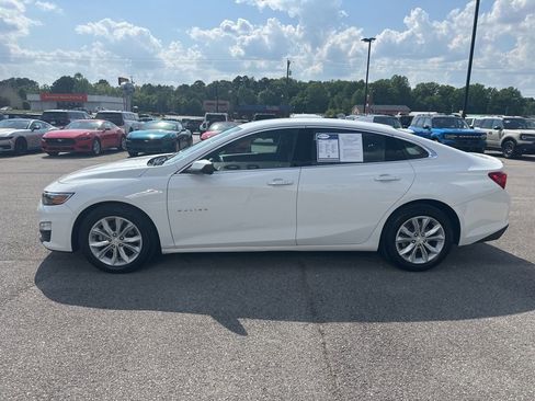 Used 2024 Chevrolet Malibu LT FWD image 4