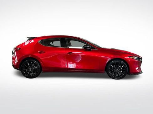 Used 2021 MAZDA MAZDA3 Hatchback w/Premium Plus Pkg AWD/4WD image 3